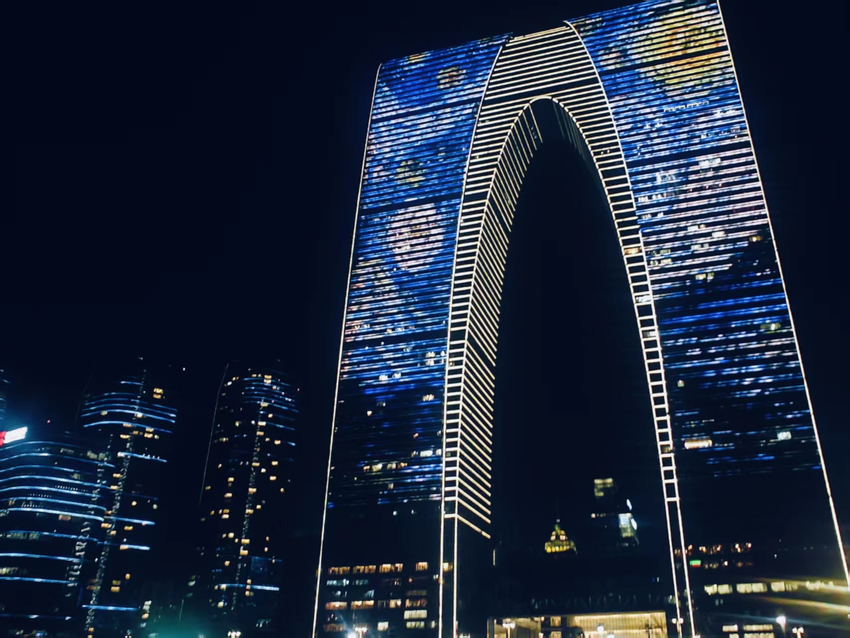 东方之门2