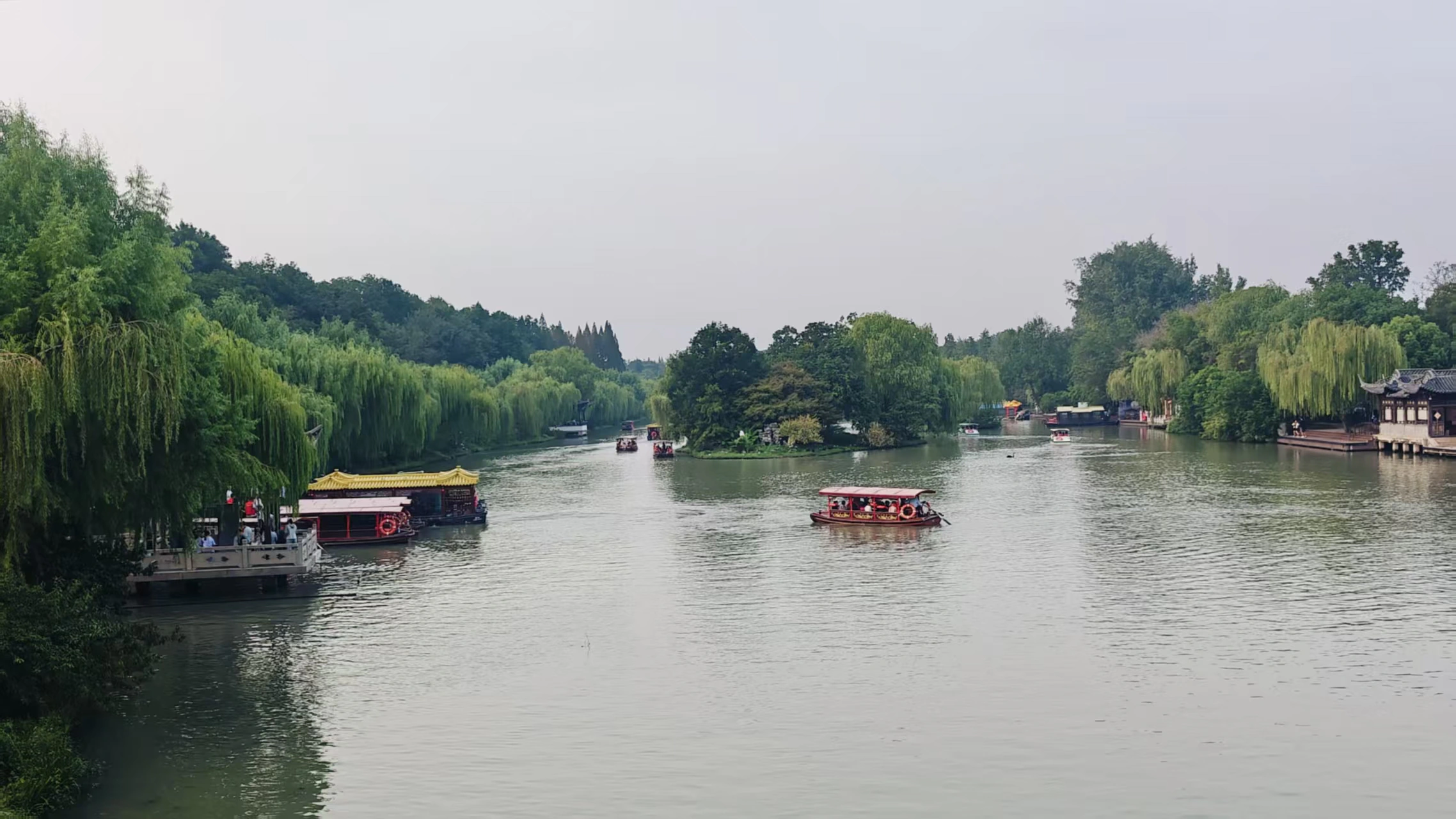 湖景